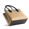Grained leather Tote beige color - side view