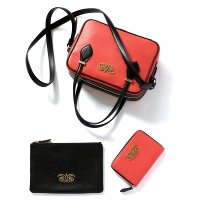 JULIETTE, sac à main zippé femme style 60's en cuir foulonné, coloris rouge hibiscus - avec accessoires