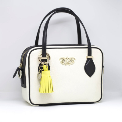 Key holder and bag charms TASSEL in lambskin, anis color and gold - on the bag