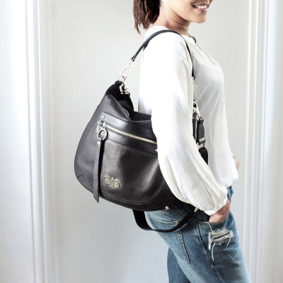 FRENCHY, sac double porté en cuir foulonné, grand modèle, coloris noir - porté par mannequin