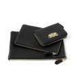 Pochette zippée en cuir foulonné NEW OSLO, coloris noir avec la petite pochette zippée JULIET et le portefeuille compacte MADRID